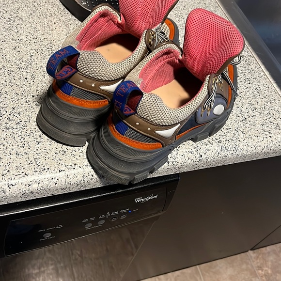 Gucci Men’s Flashtrek Grey & orange - Picture 6 of 6